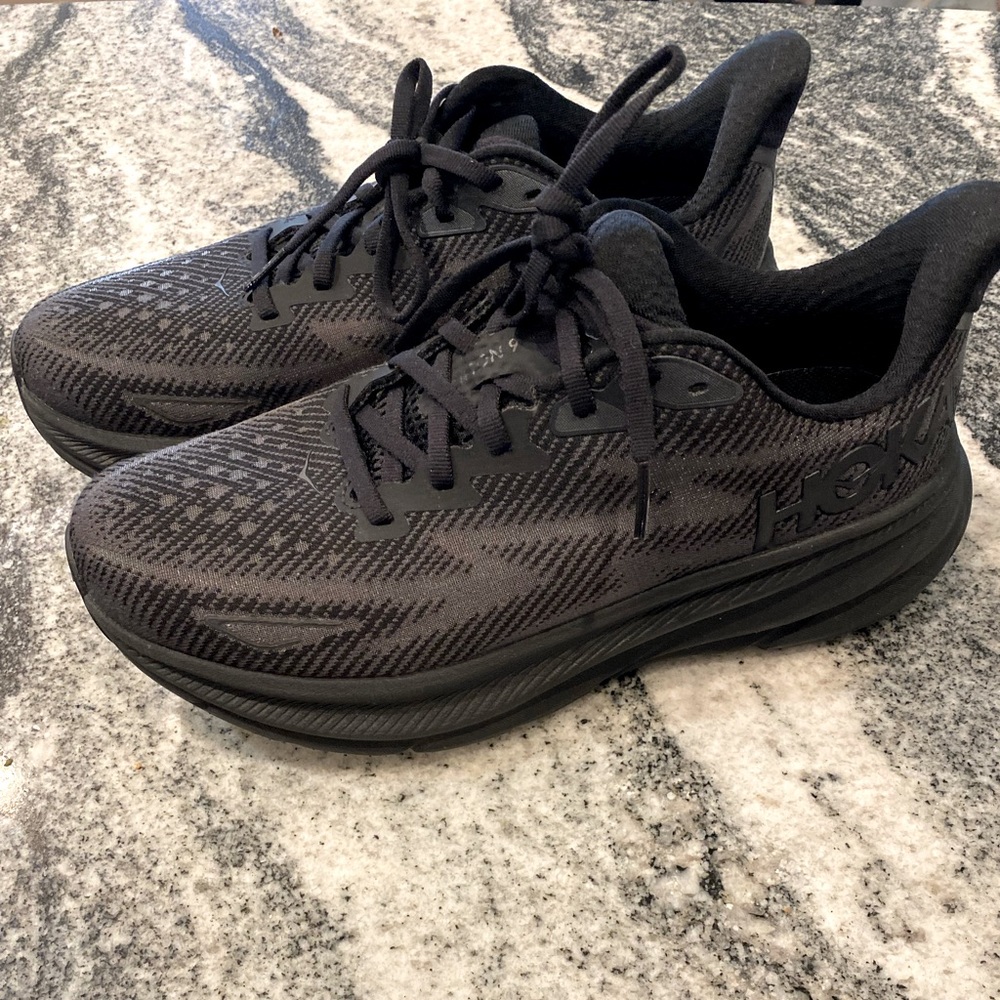 HOKA Clifton 9 New Without Tags